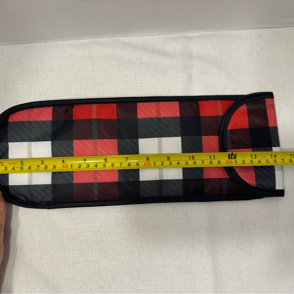 Thirty One Flat Iron Thermal Travel Case - Red/White/Black Plaid - Picture 5 of 8